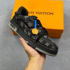 Louis Vuitton Trainer Sneaker Low D22260717 루이비통 운동화