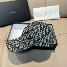 DIOR  디올   볼캡 모자