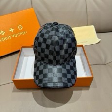 LOUIS VUITTON  루이비통  볼캡 모자