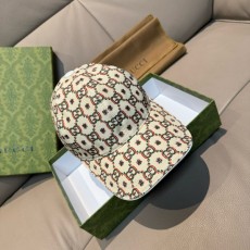 GUCCI  구찌  볼캡 모자