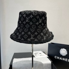 LOUIS VUITTON  루이비통  사파리 모자