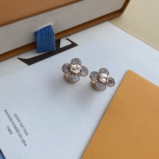 LOUIS VUITTON  루이비통  귀걸이