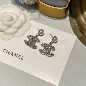 CHANEL 샤넬   귀걸이