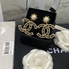 CHANEL 샤넬   귀걸이